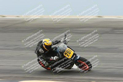 media/Nov-15-2025-Race Pace (Sat) [[8de605a2d8]]/Verified Riders/Bowl (1020am)/